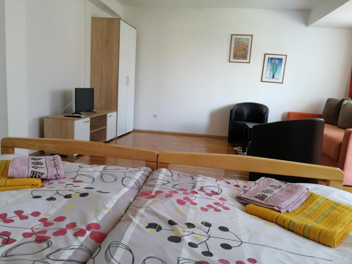 Filip Apartments Охрид Экстерьер фото